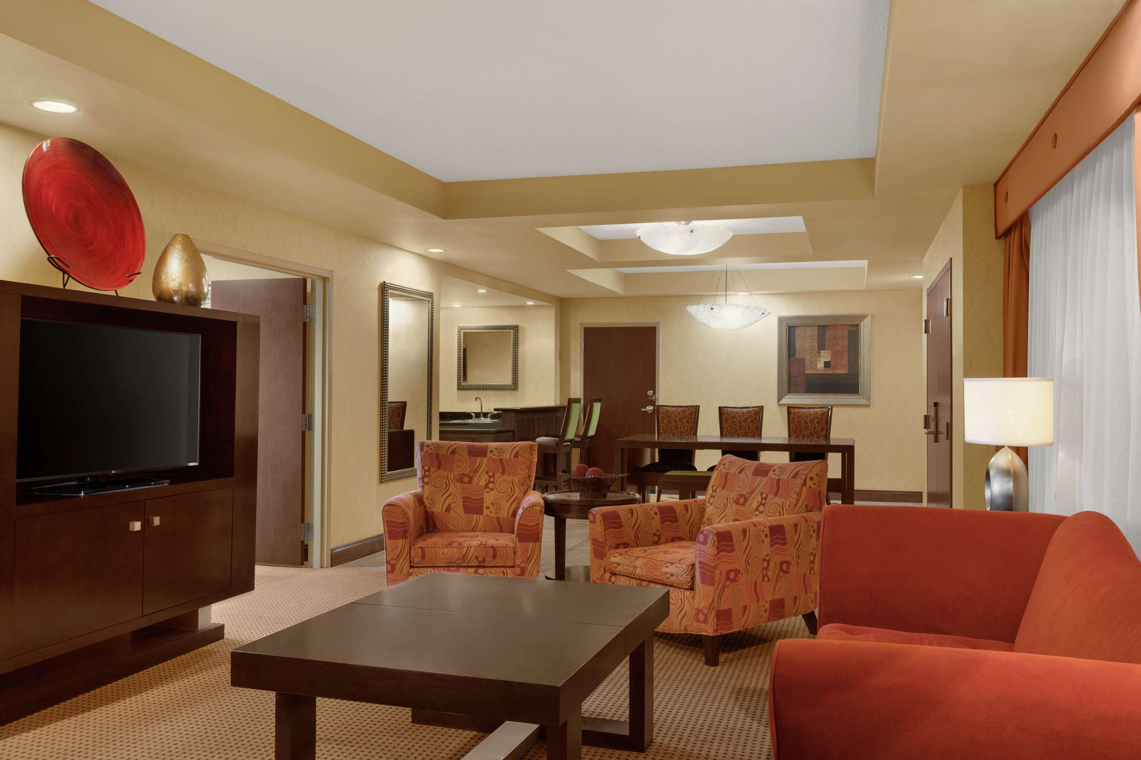 Embassy Suites Huntsville Exteriér fotografie