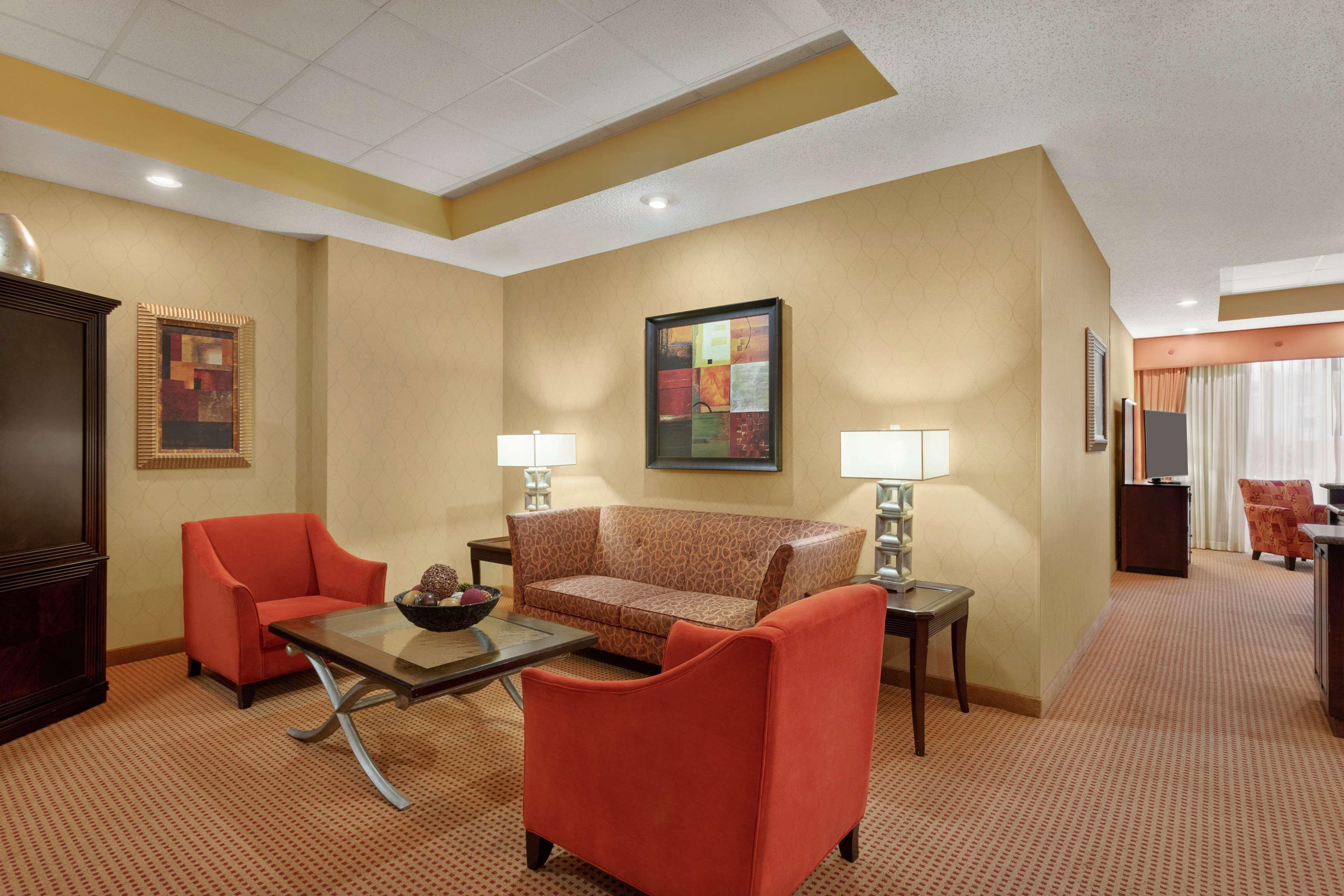 Embassy Suites Huntsville Exteriér fotografie